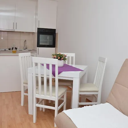Kraljica Appartement